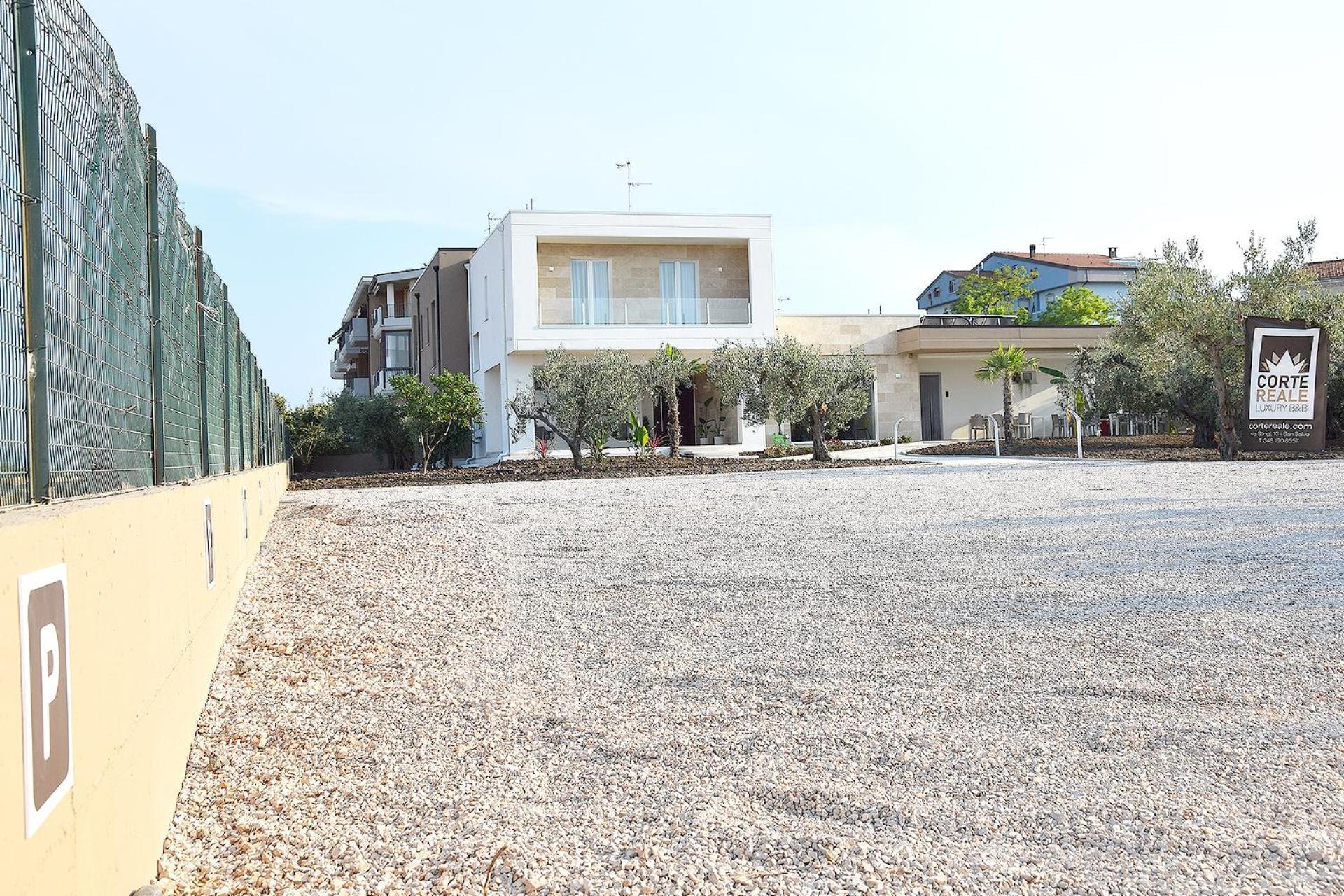 Corte Reale Luxury B&B San Salvo Zewnętrze zdjęcie